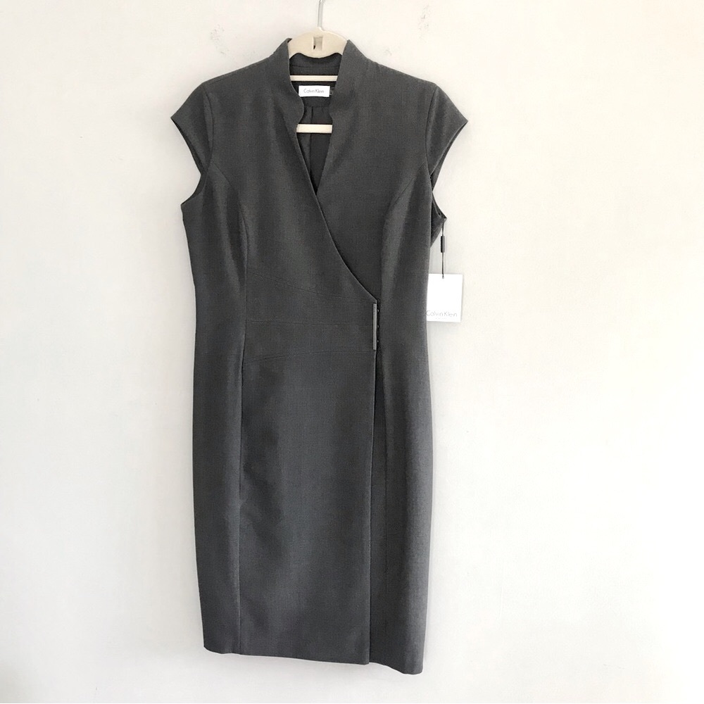 Calvin Klein || Gray Wrap Fitted Dress w/ Metal Snap Clasp Closure Sz 6